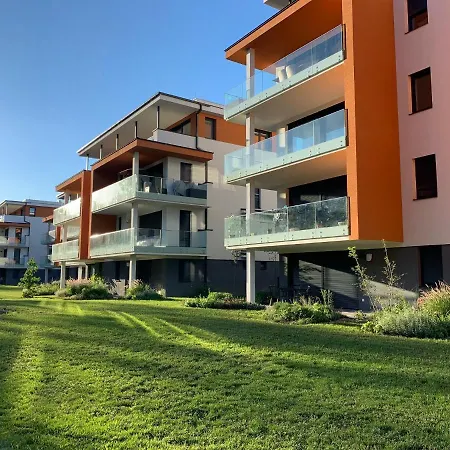 Apartment Fuzliget Surf Front