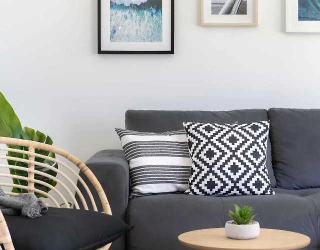 Fuzliget Surf Front Lejlighed *